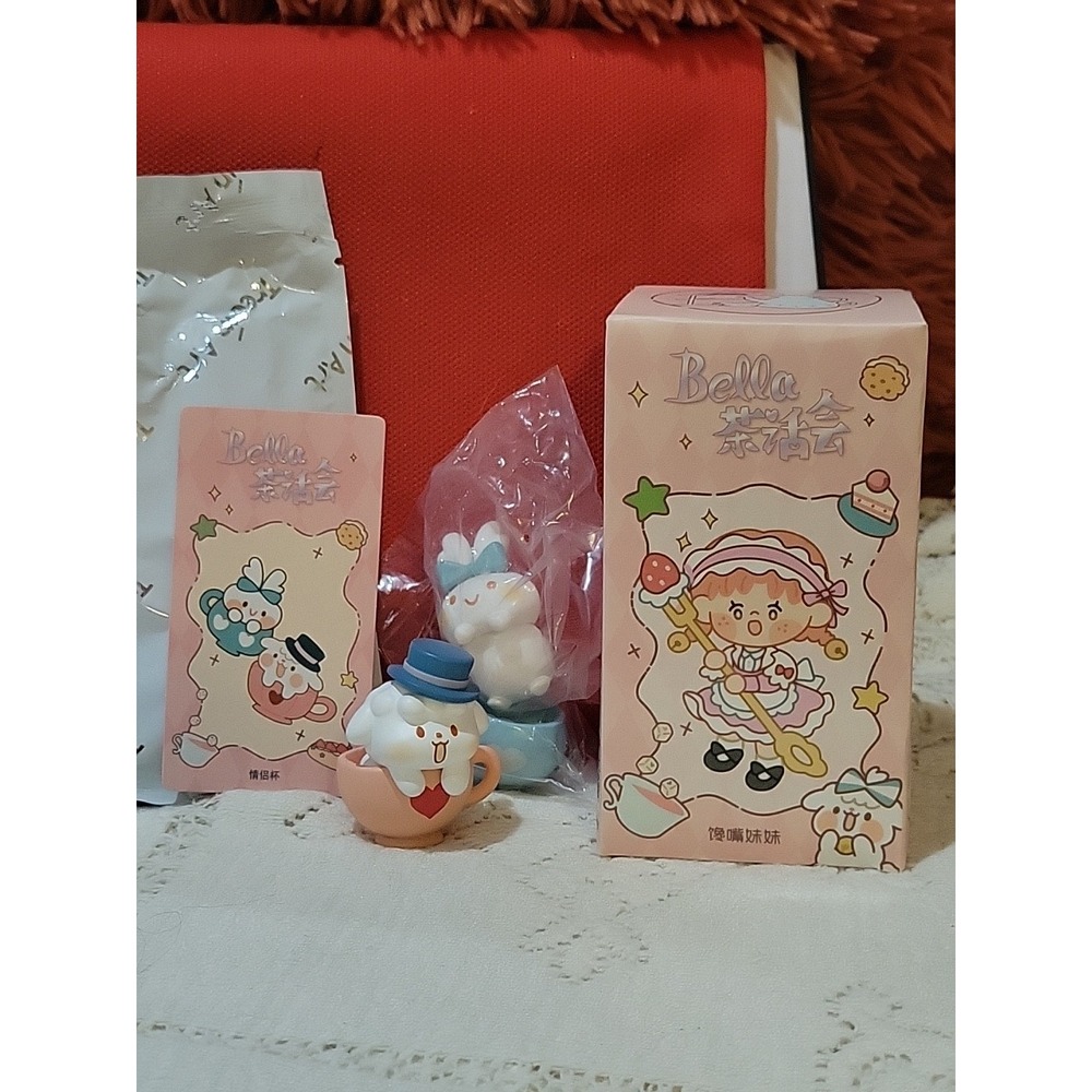 Bella's Tea Party Series Box . - Picture 3 of 5
